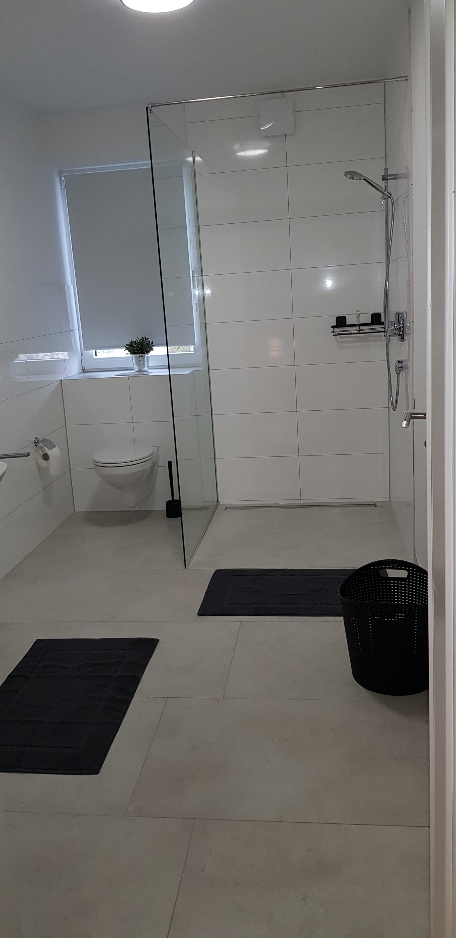 Monteurwohnung - PLZ 33335 (Deutschland) - Badezimmer - netroom`S